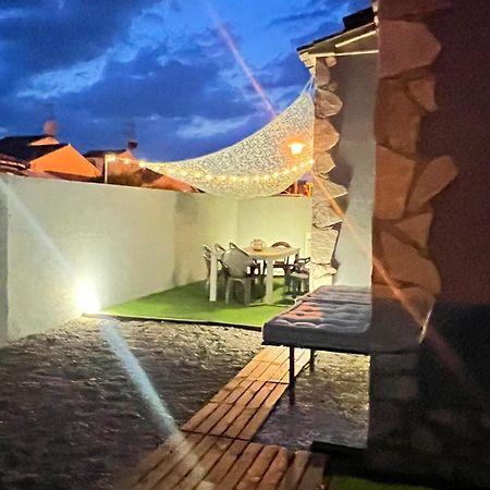 Casa En L Escala Con Piscina Y Wifi Free Villa L' Escala Luaran gambar